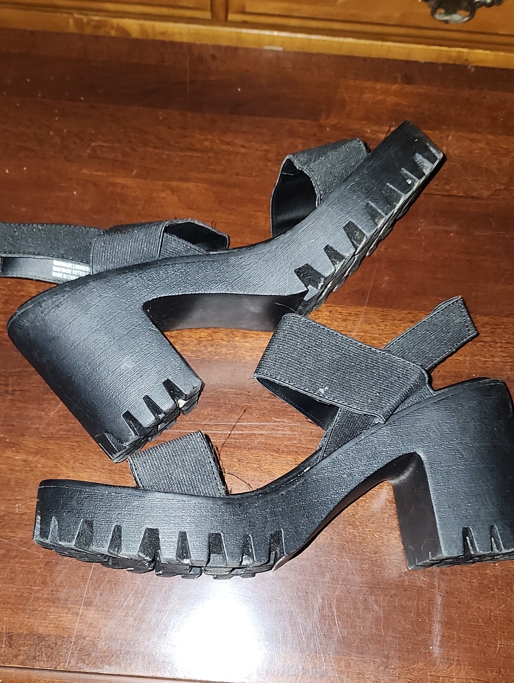 Madden Girl Black Chunky Platform Sandals with Elastic Straps